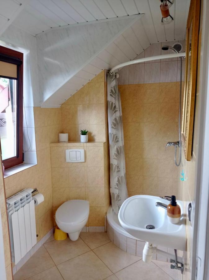 Gosciniec Zoska Hostel Остшице Екстериор снимка